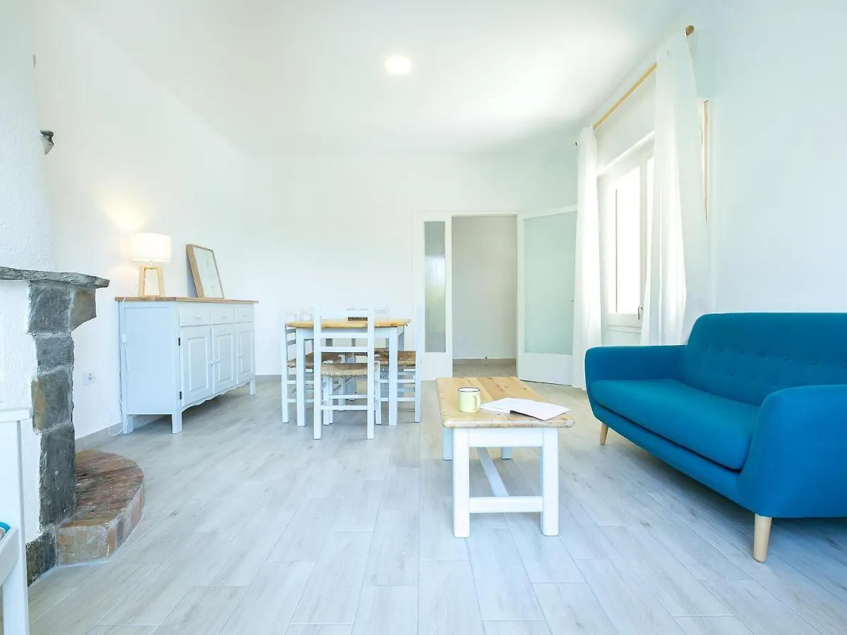 Apartamento Luminoso Y Espacioso Con Gran Jardin Privado, A Solo 150M De La Playa - Es-228-136 Roses