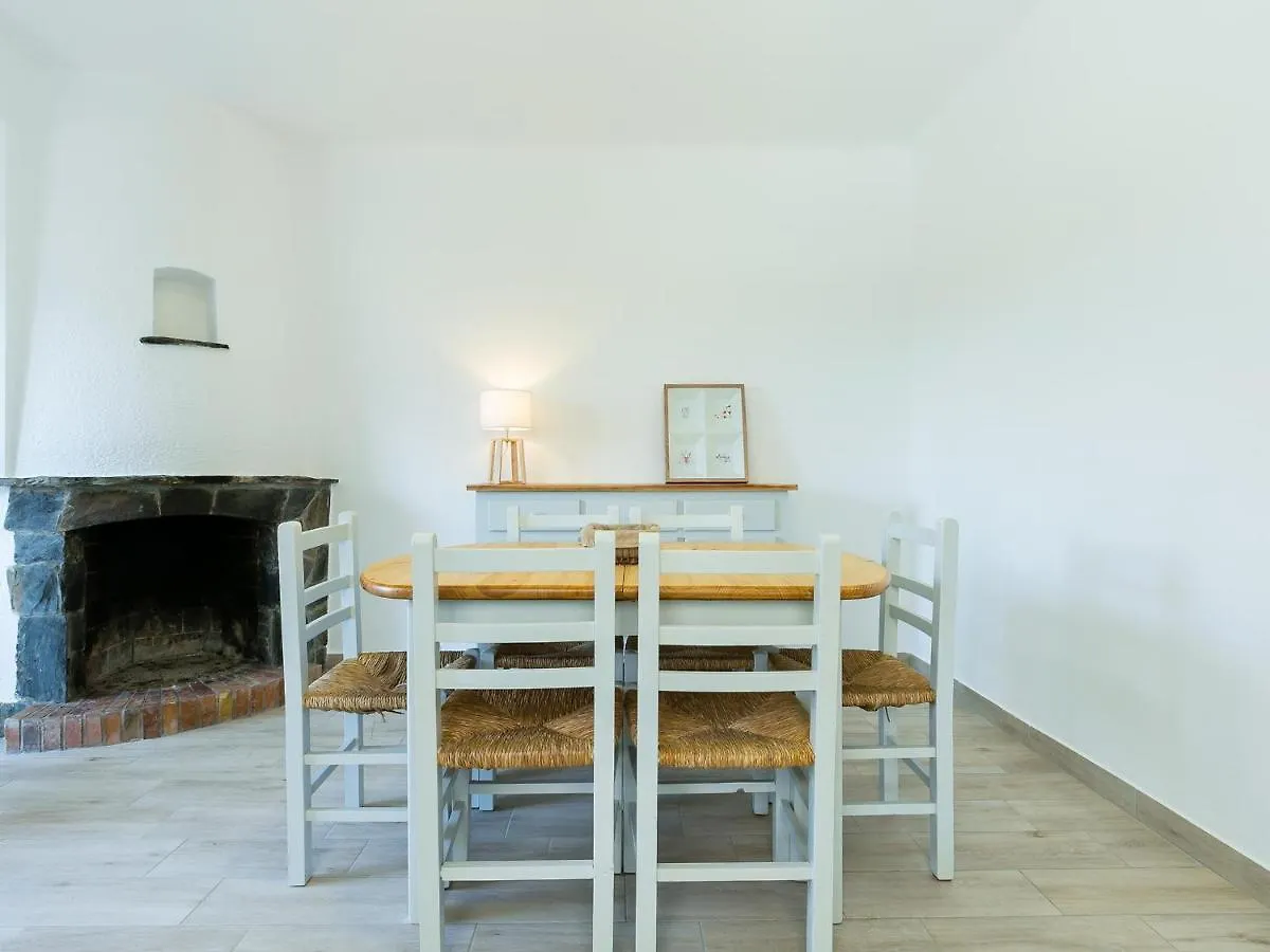 Apartment Apartamento Luminoso Y Espacioso Con Gran Jardin Privado, A Solo 150M De La Playa - Es-228-136 Roses Spain