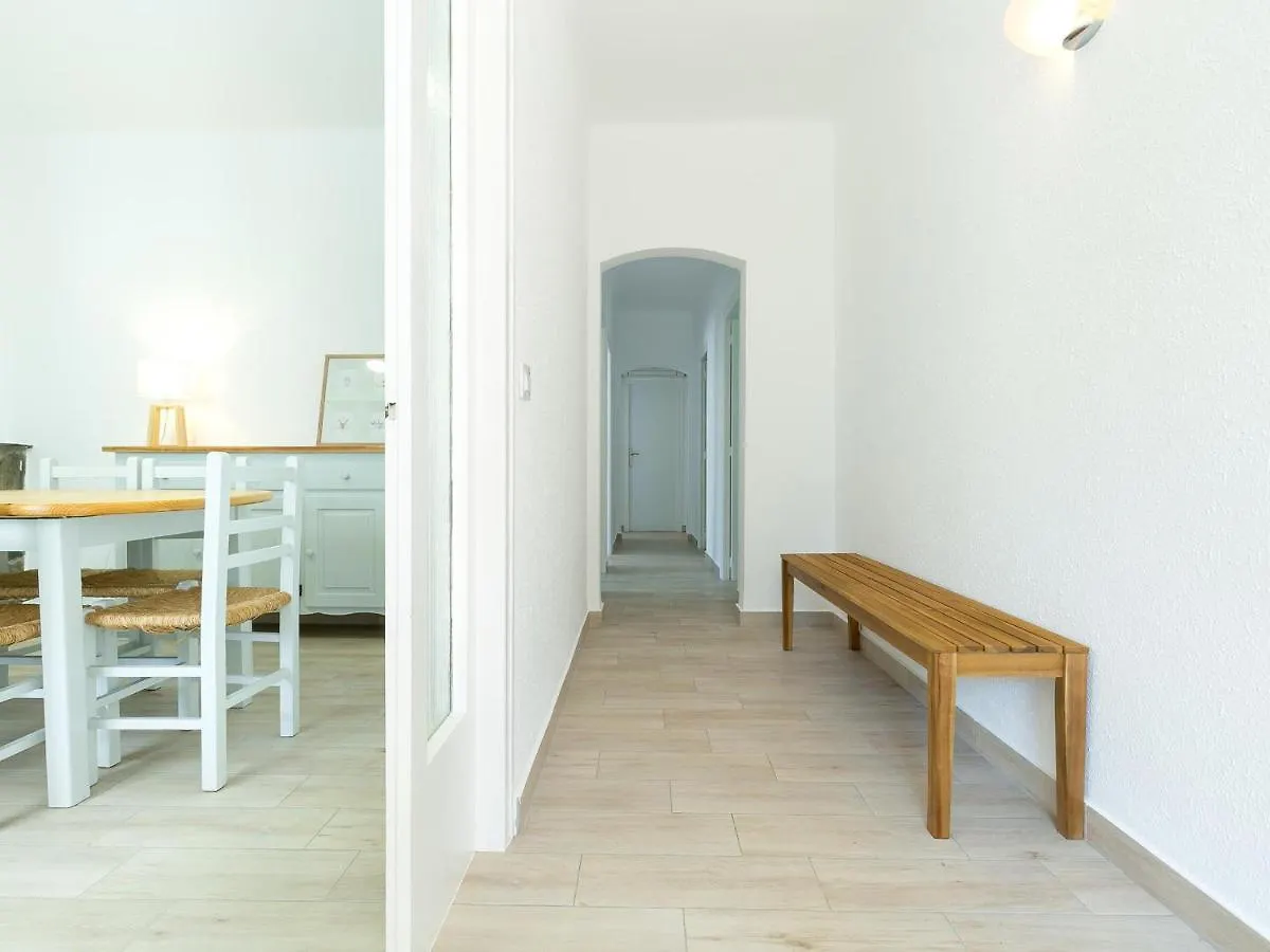 Apartamento Luminoso Y Espacioso Con Gran Jardin Privado, A Solo 150M De La Playa - Es-228-136 Roses