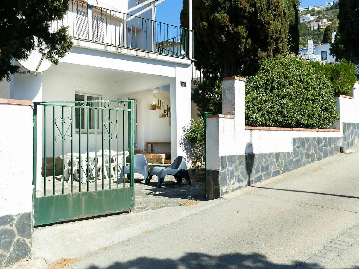 Apartamento Luminoso Y Espacioso Con Gran Jardin Privado, A Solo 150M De La Playa - Es-228-136 Roses 0*,